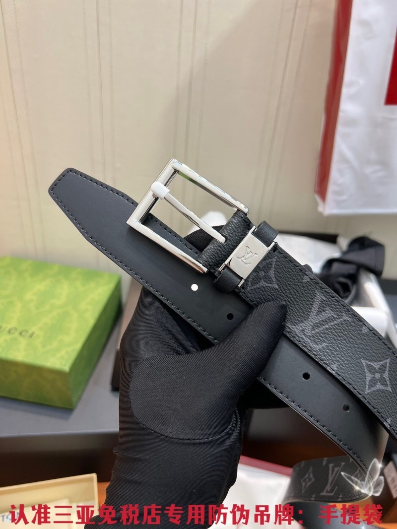 LOUIS VUITTON Belts